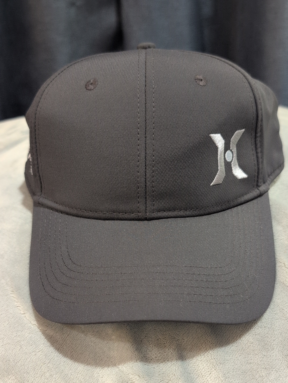 Men's Black Performance Baseball Cap